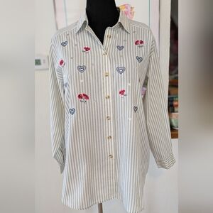 Striped Button-Up Shirt with Embroidered Hearts and Flowers Size 18W